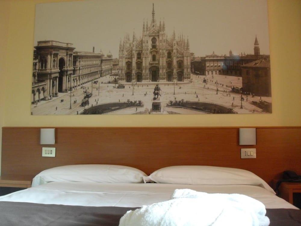 B&B Hotel Milano Portello Экстерьер фото
